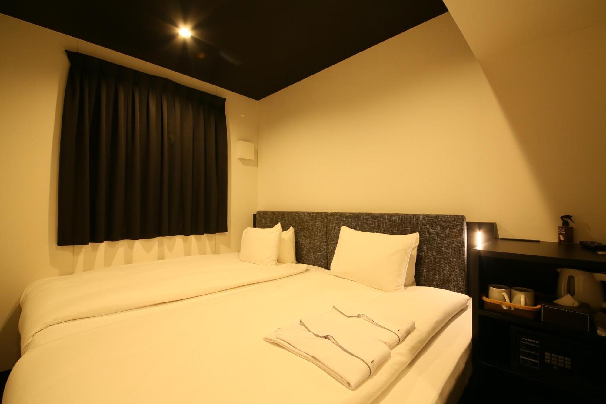 Hotel Trad Replay Ōsaka Eksteriør bilde